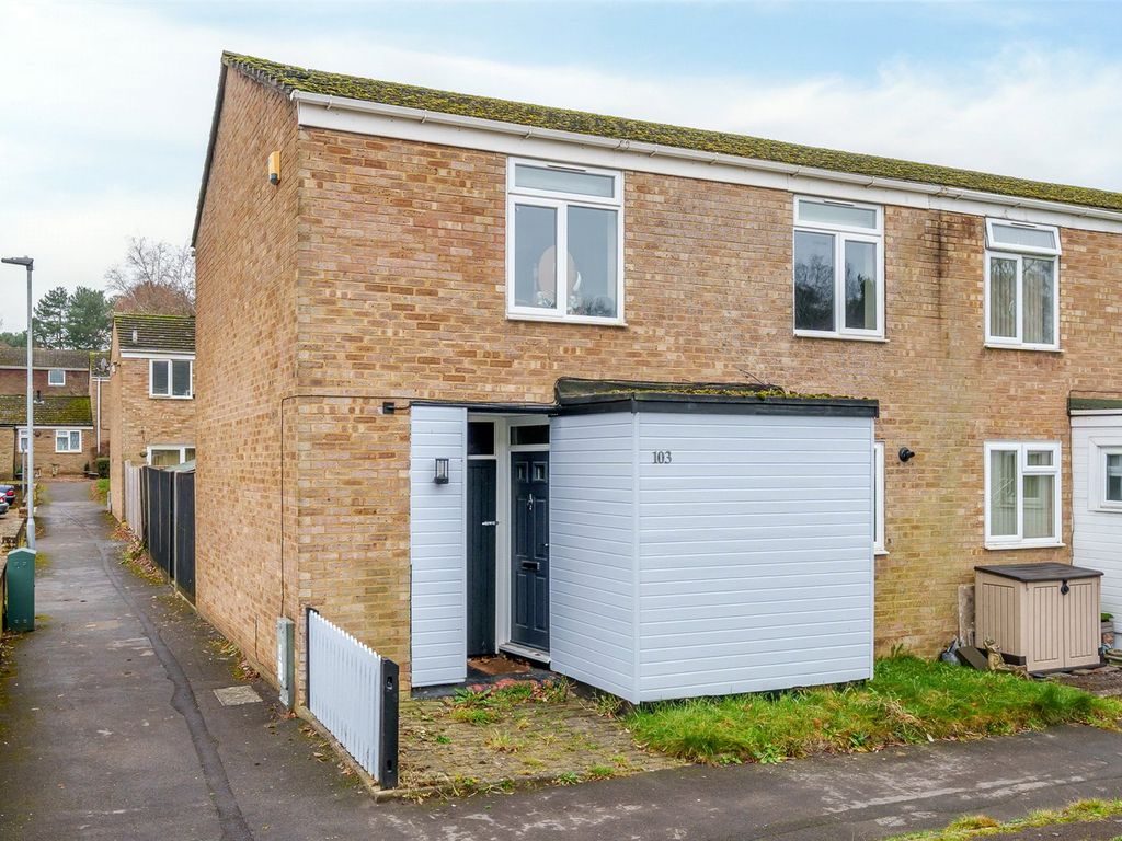 3 bed end terrace house for sale in Ringwood, Bracknell, Berkshire RG12