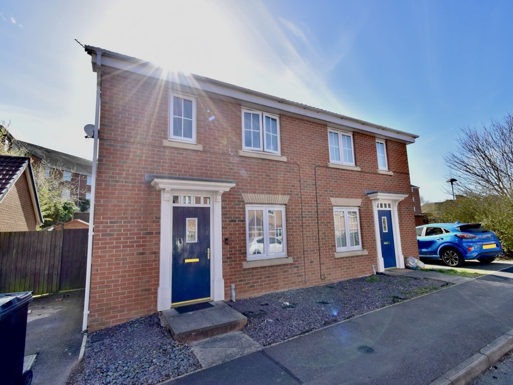 3 bed semidetached house for sale in Birkby Close, Hamilton LE5 Zoopla