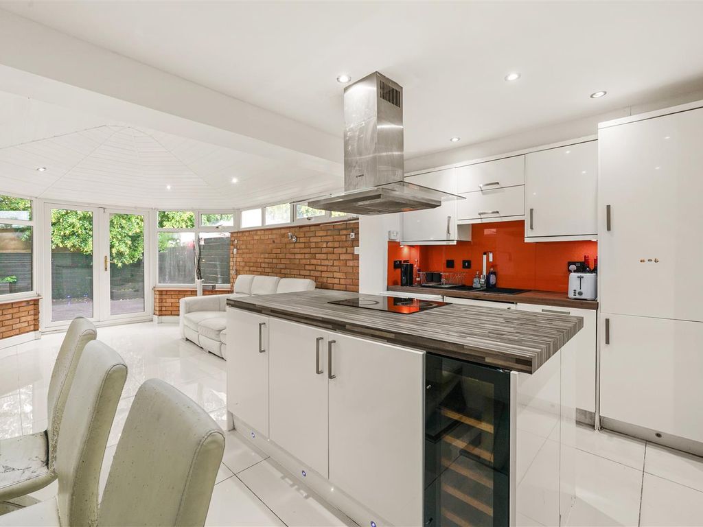 3 bed terraced house for sale in Chamberlayne Avenue, Wembley HA9, £