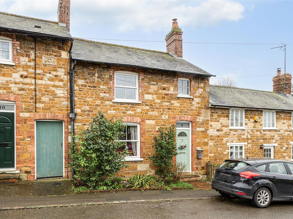 2 bed terraced house for sale in High Street, Rushton, Kettering NN14