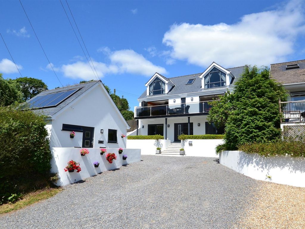 5 bed detached house for sale in Pleasant Valley, Stepaside, Narberth