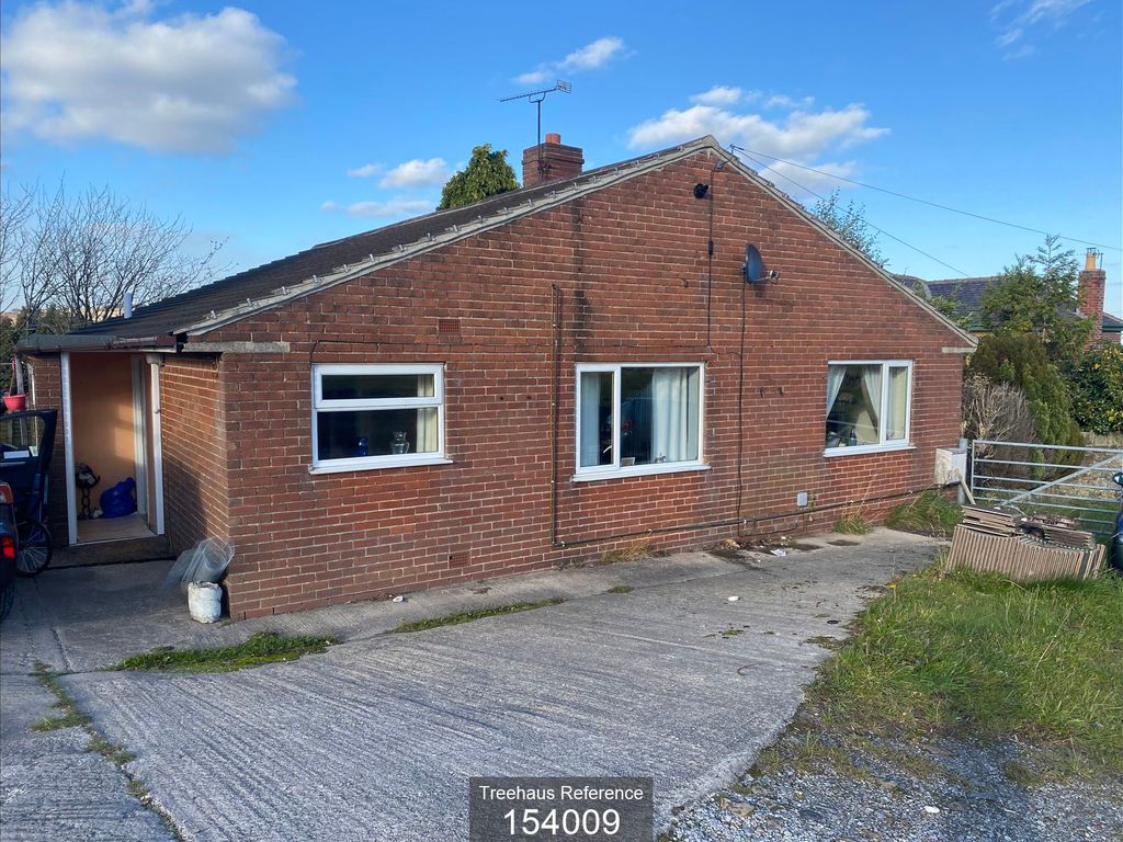 4 bed bungalow to rent in Syke House Lane, Dungworth, Bradfield