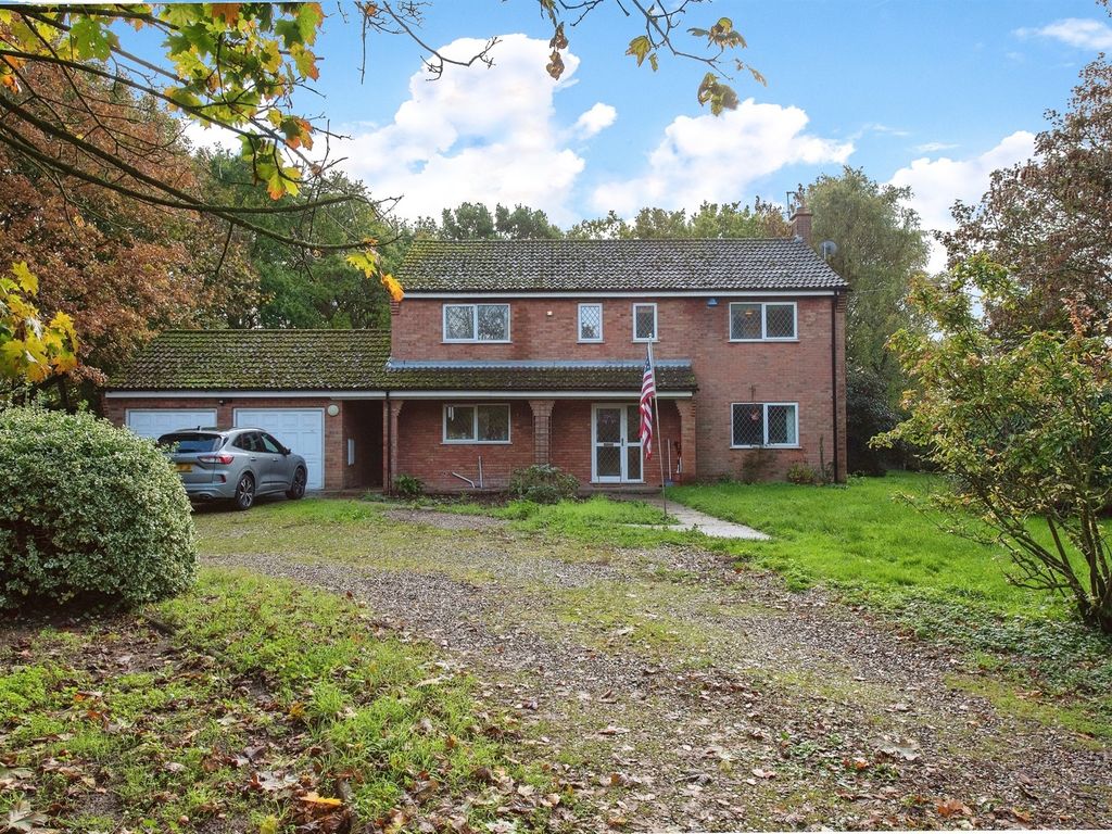 4 bed detached house for sale in Undley, Lakenheath, Brandon IP27, £