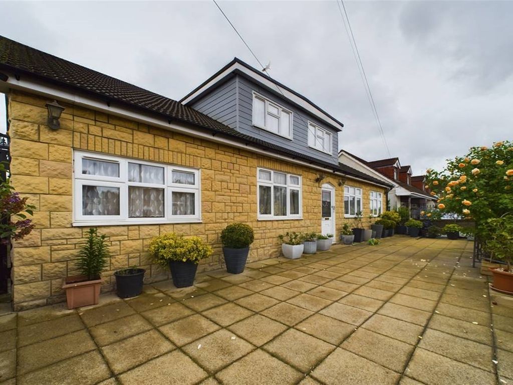 6 bed bungalow for sale in Goring Road, Dagenham RM10, £650,000 Zoopla
