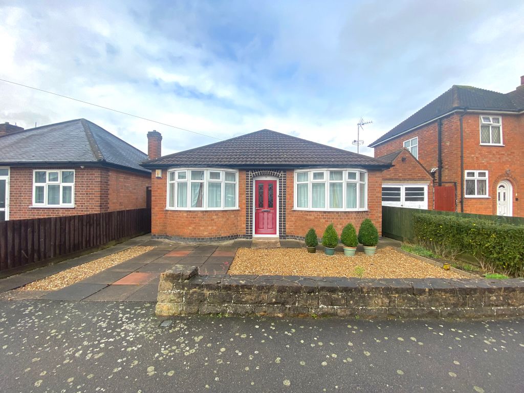 2 bed detached bungalow for sale in Maple Road, Thurmaston, Leicester