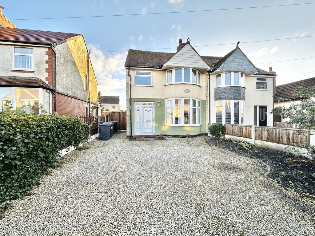 4 bed semidetached house for sale in Cleveleys Avenue, Cleveleys FY5