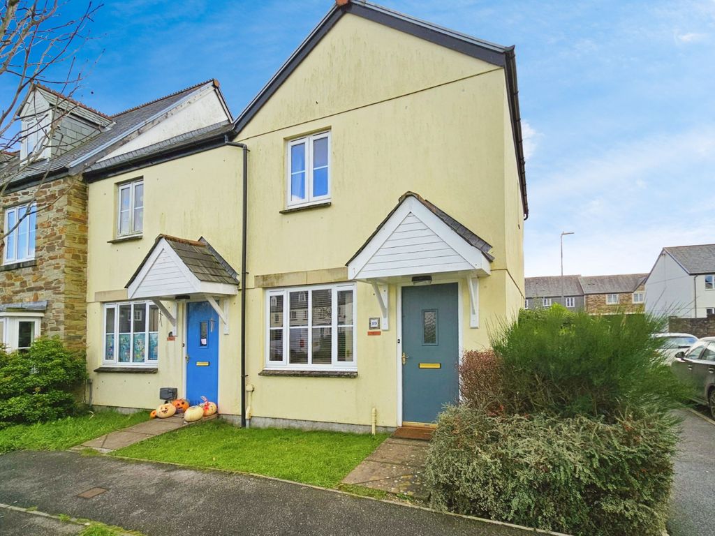 2 bed end terrace house for sale in Treclago View, Camelford PL32, £
