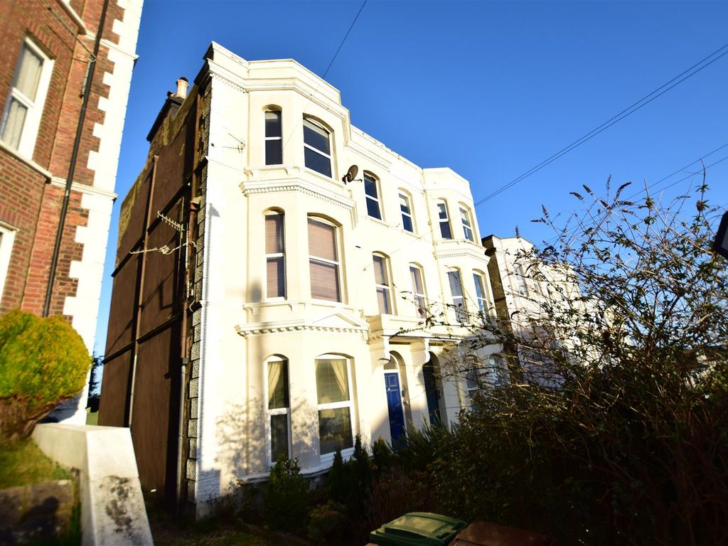 1 bed flat for sale in Priory Avenue, Hastings TN34 Zoopla