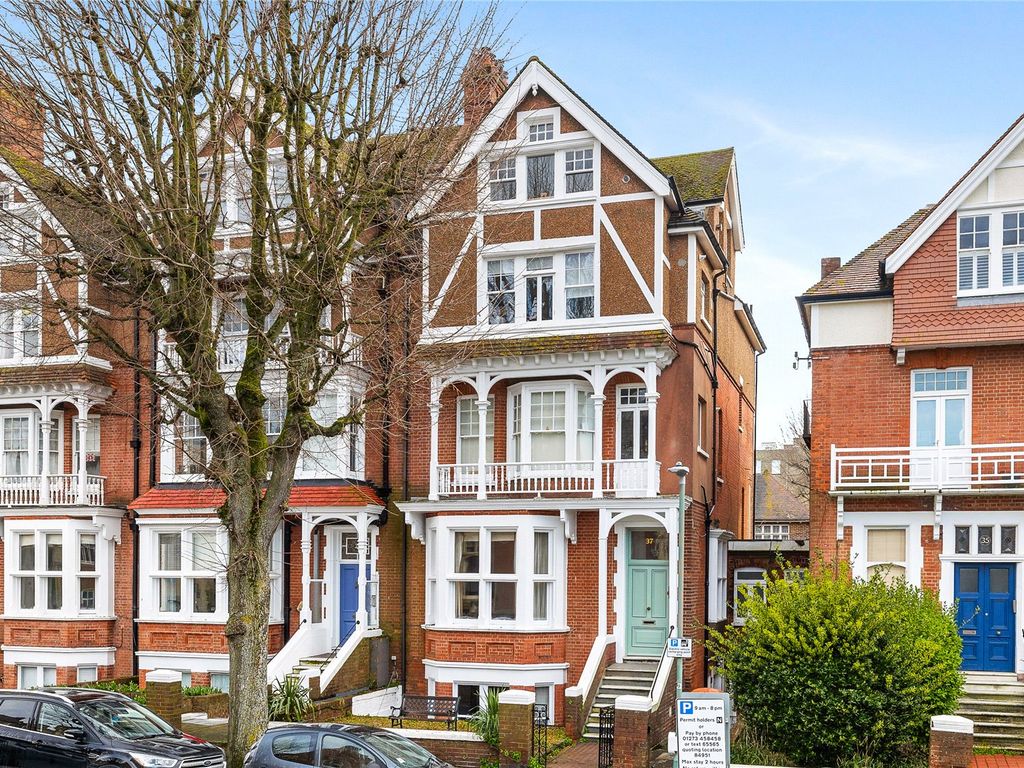 2 bed flat for sale in Fourth Avenue, Hove, East Sussex BN3, £450,000