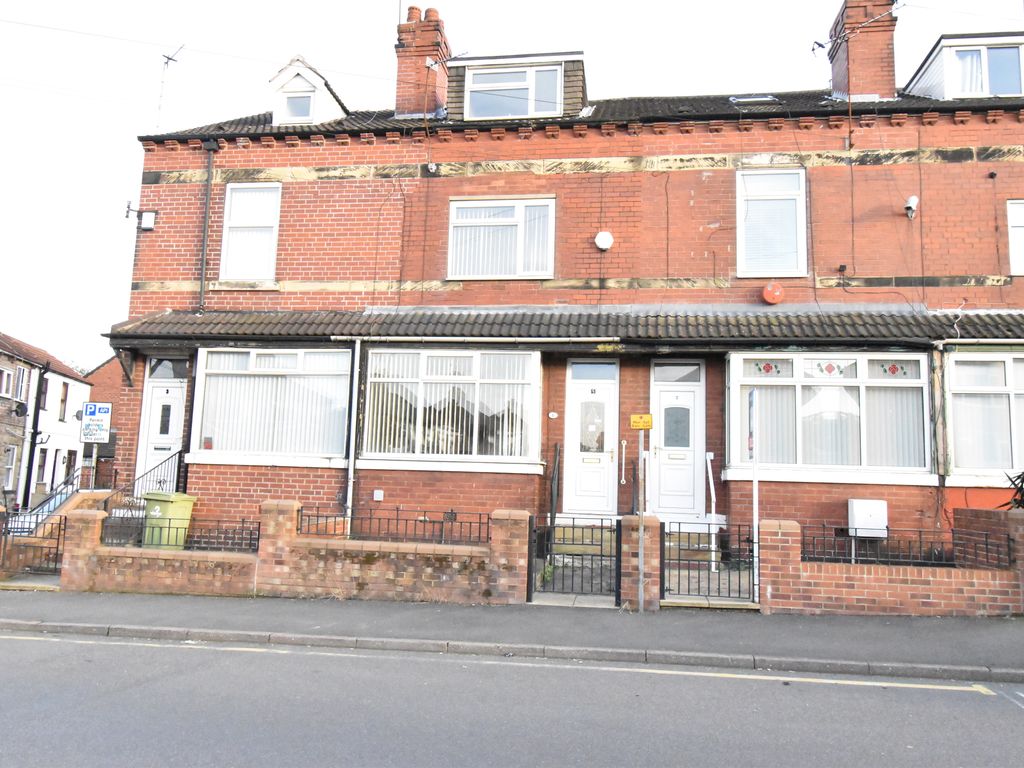 3 bed terraced house for sale in Westfield Lane, South Elmsall