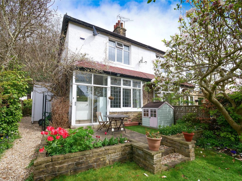 2 bed semidetached house for sale in Coach Road, Baildon, Shipley