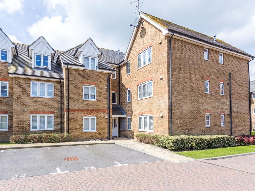 2 bed flat to rent in Wherry Close, Margate CT9 Zoopla