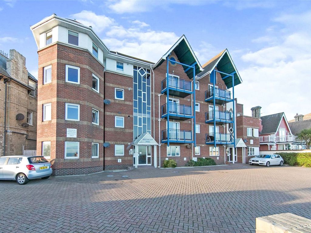 2 bed flat for sale in Southcliff Hall, 5557 Marine Parade East