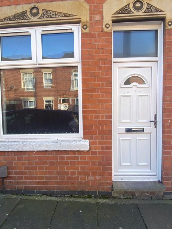 2 bed property to rent in Flax Road, Belgrave, Leicester LE4 Zoopla
