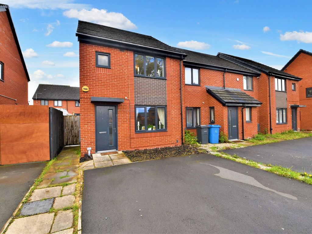 3 bed end terrace house for sale in Elm Tree Road, Salford M6 Zoopla