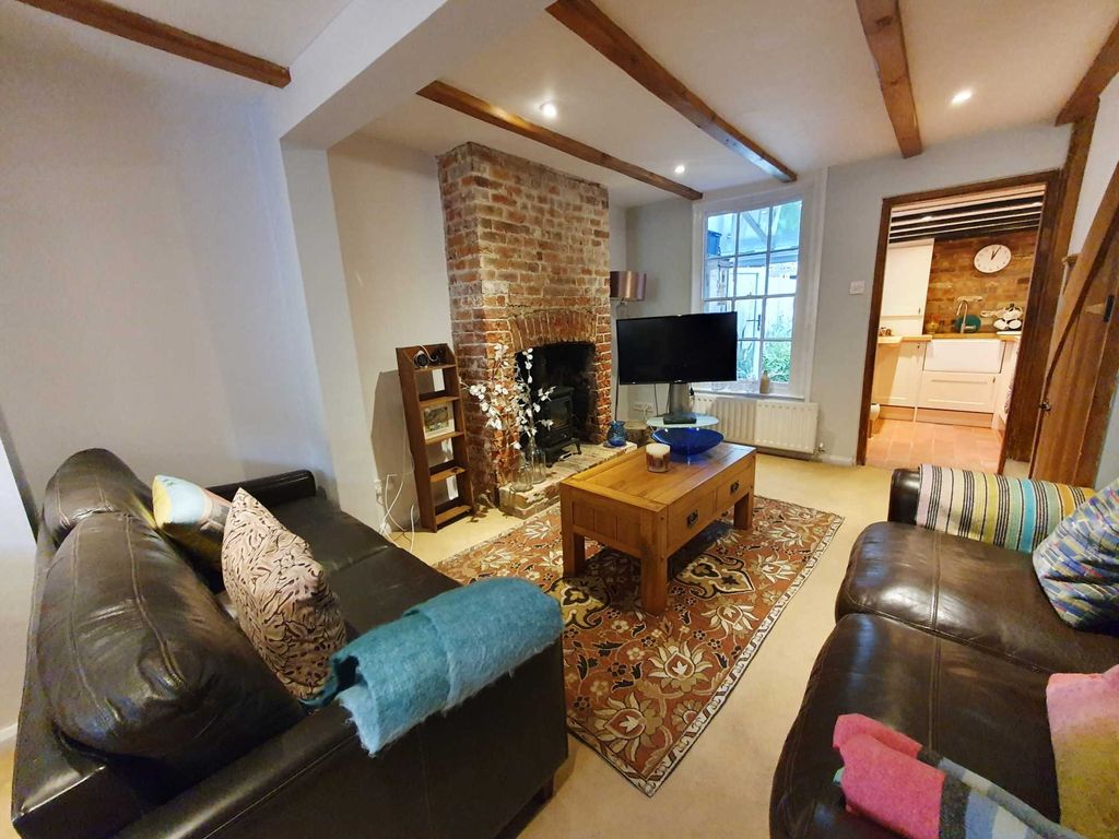 2 bed terraced house for sale in Broad Street, Canterbury CT1 Zoopla