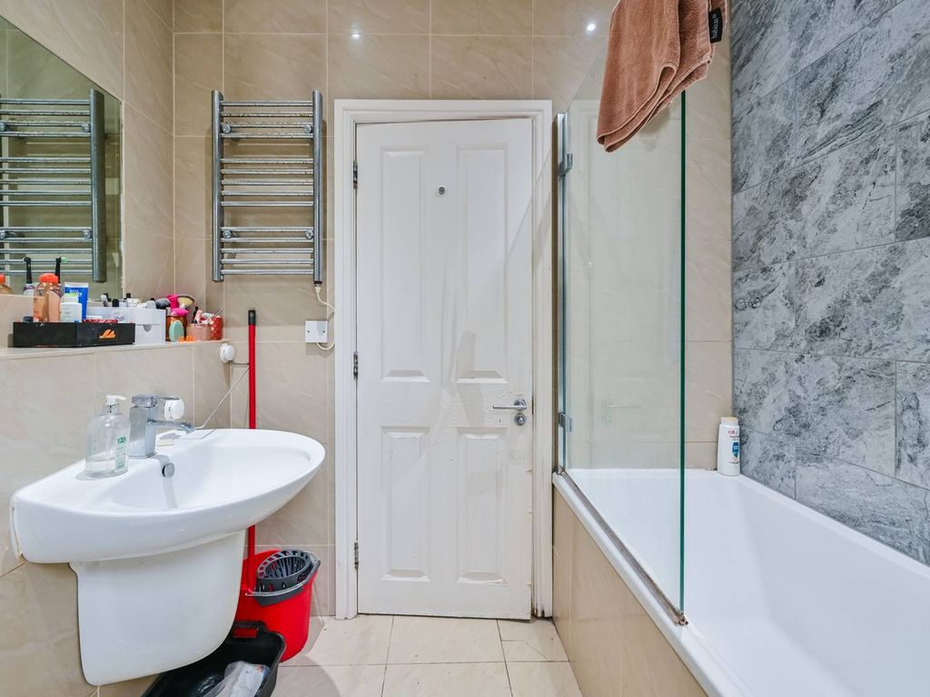 1 bed flat for sale in New Oxford Street WC1A, Holborn, London, Zoopla