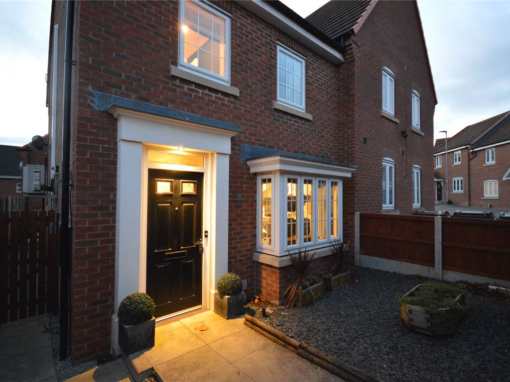 3 bed semidetached house for sale in Ward Road, Castleford, West