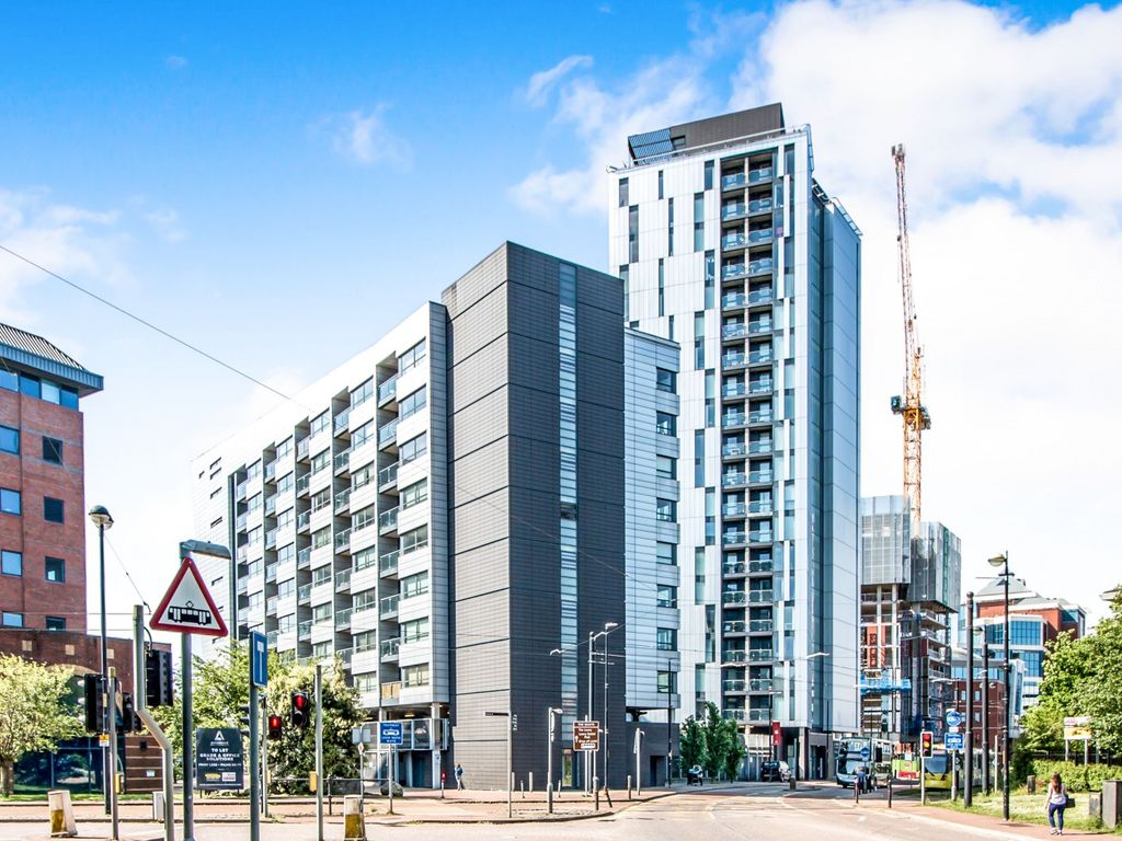 1 bed flat to rent in Millennium Tower, The Quays, Salford M50 Zoopla