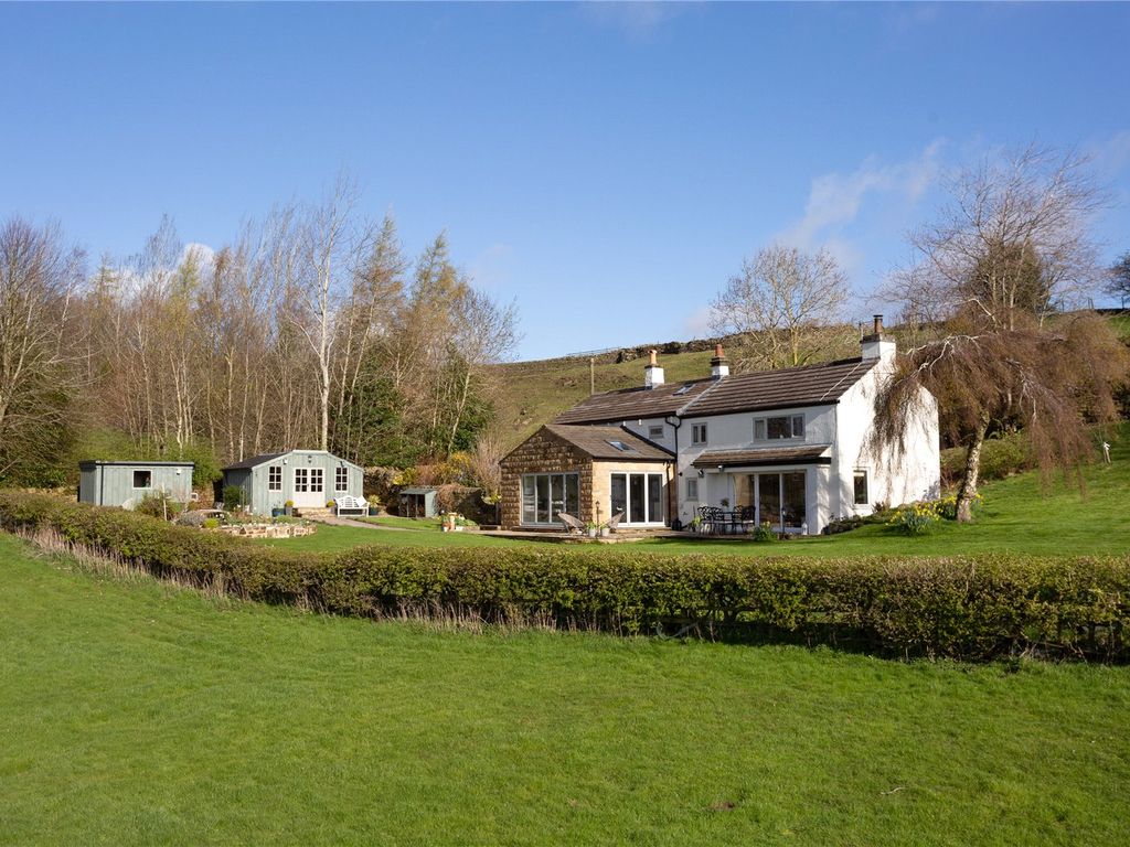4 bed detached house for sale in The Knott, Pateley Bridge, Harrogate