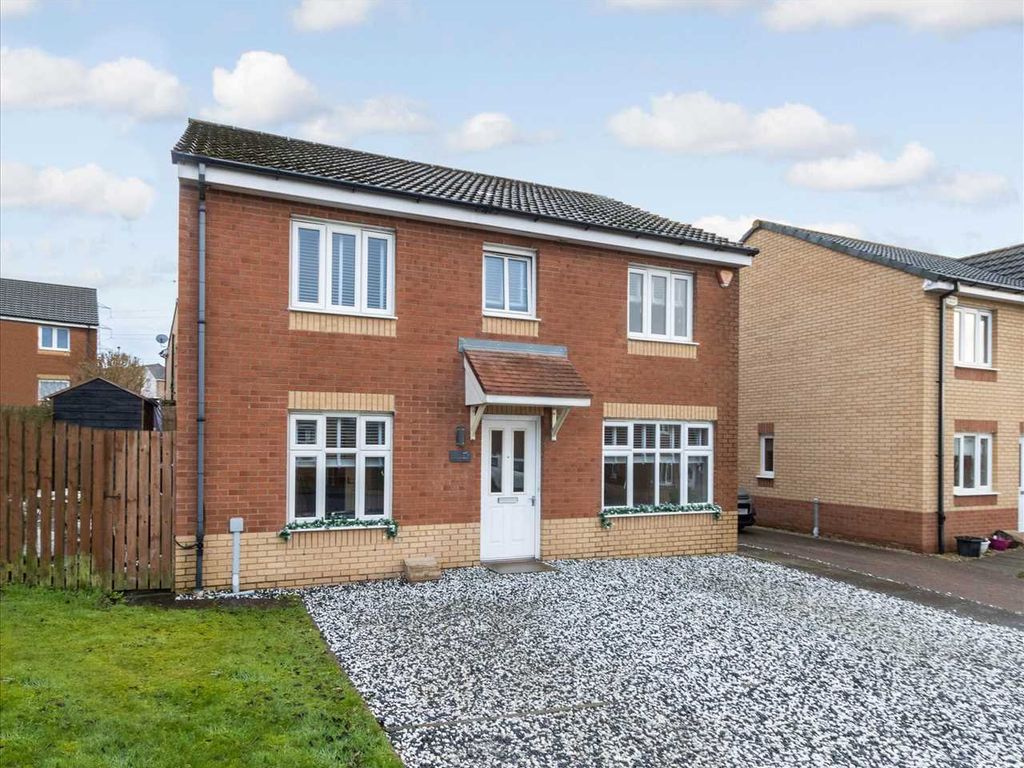 4 bed detached house for sale in Ingalls Court, Lindsayfield, East