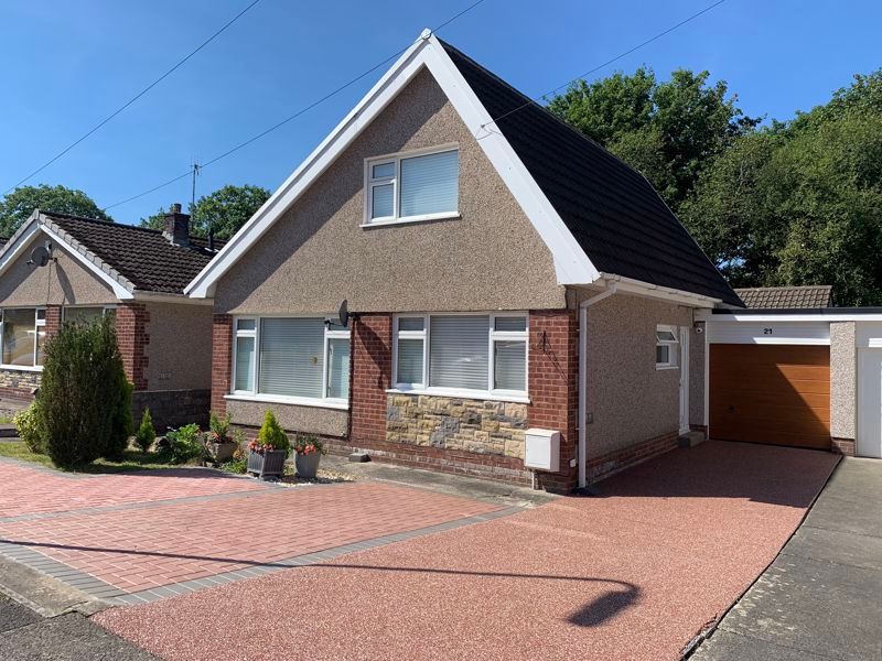 3 bed detached house for sale in Furzeland Drive, Bryncoch, Neath SA10