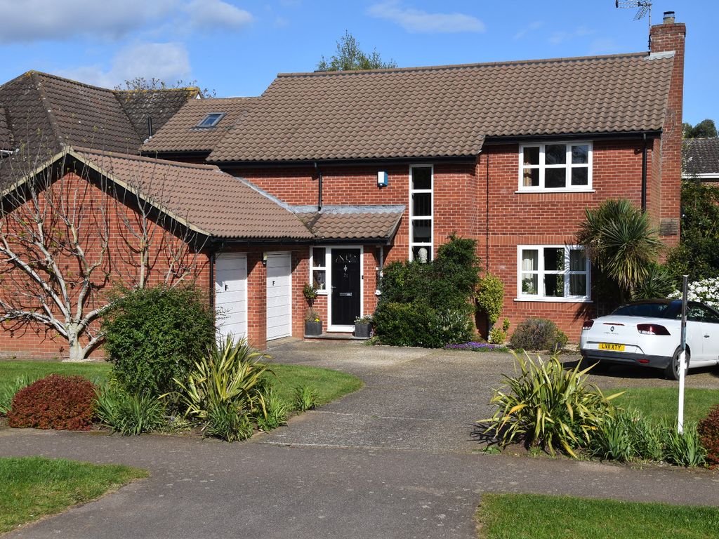 4 bed detached house for sale in All Saints Drive, North Wootton, King