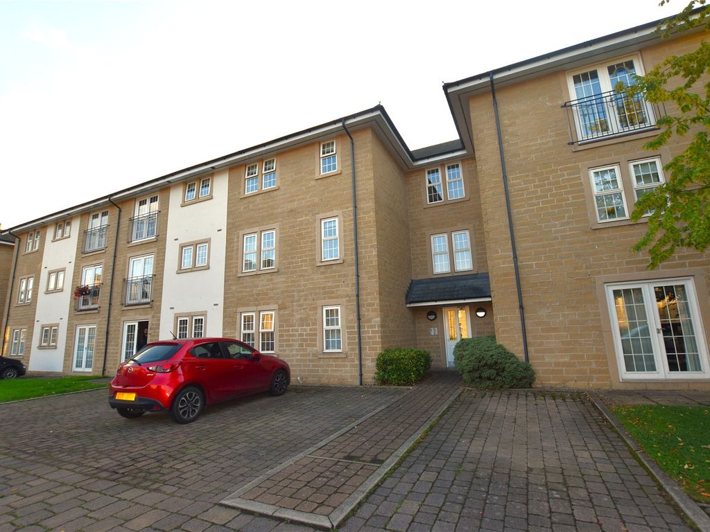 2 bed flat for sale in 2 Whernside Court, Jackson Walk, Menston, Ilkley