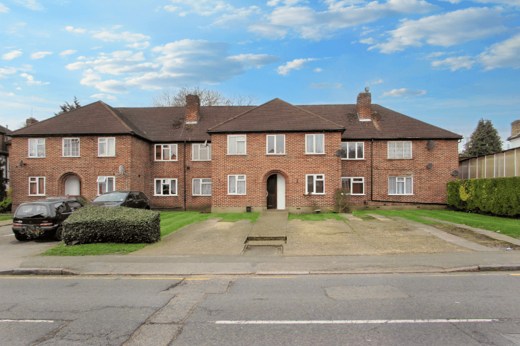 2 bed flat for sale in Kenton Lane, Harrow, Middlesex HA3 Zoopla