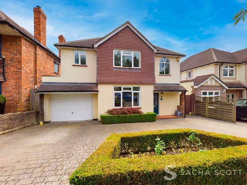 Warren Road Banstead SM7  