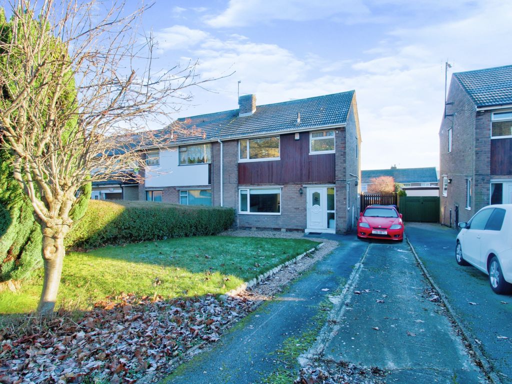 3 bed semidetached house for sale in Rojean Road, Grenoside, Sheffield