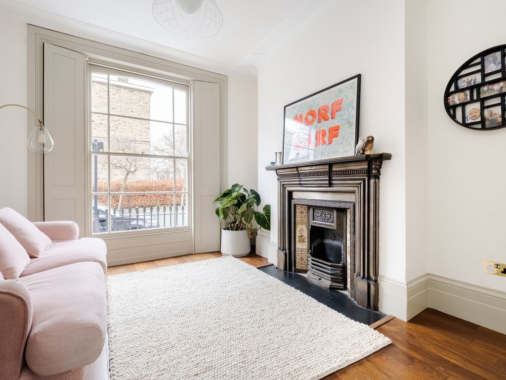 3 bed detached house for sale in Linton Street, London N1, £1,650,000
