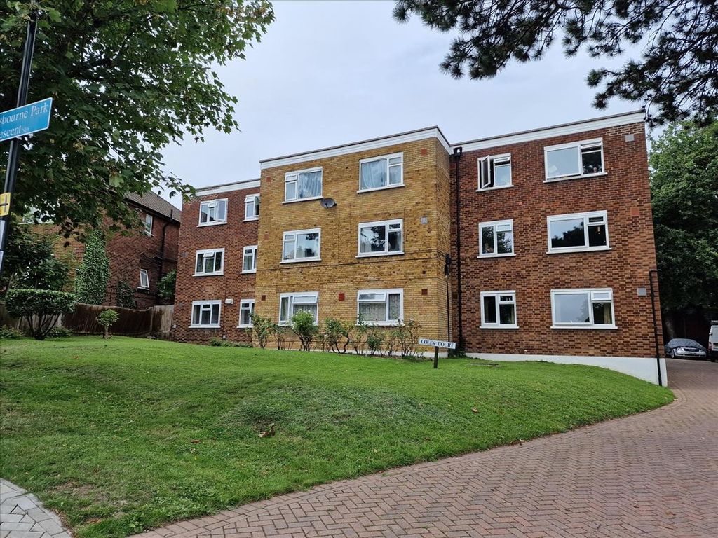 2 bed flat for sale in Colin Court, Ravensbourne Park Crescent, London