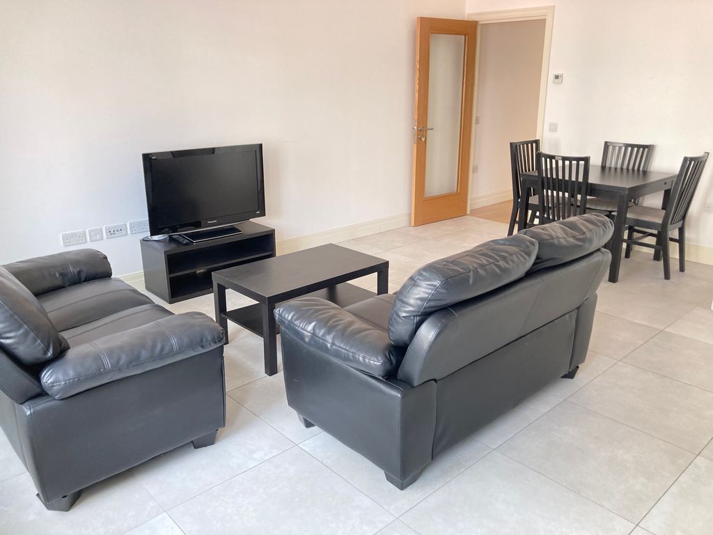 1 bed flat to rent in Very Near New Broadway Area, Ealing Broadway W5