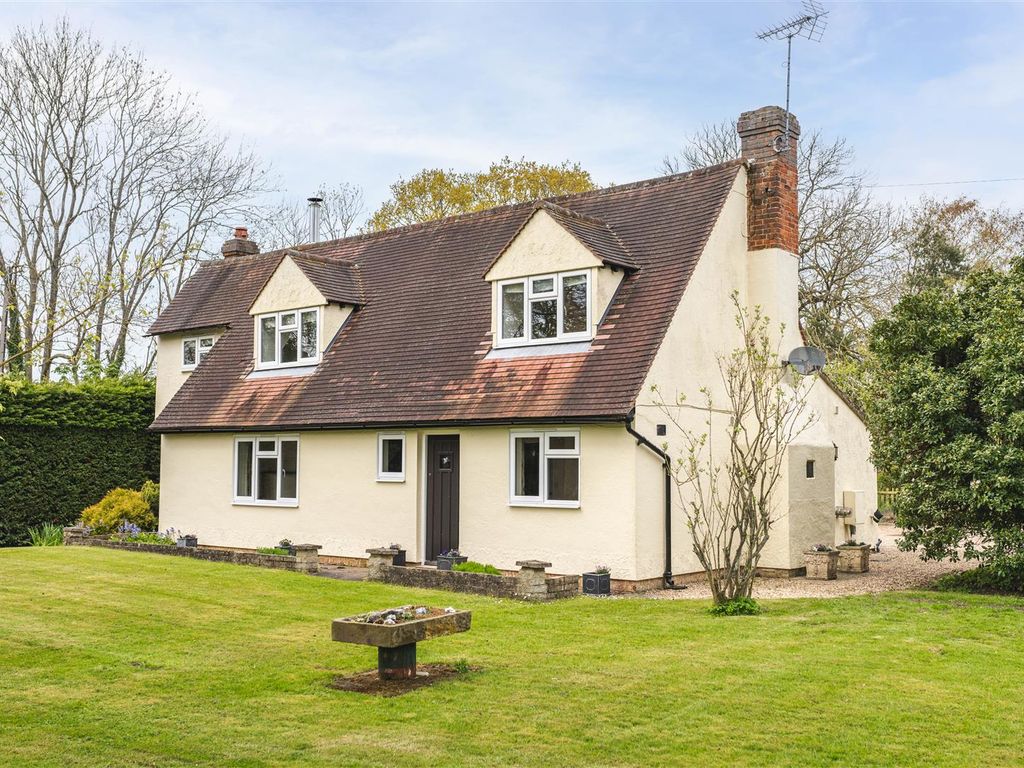 4 bed detached house for sale in Hamperden End, Debden Green, Saffron