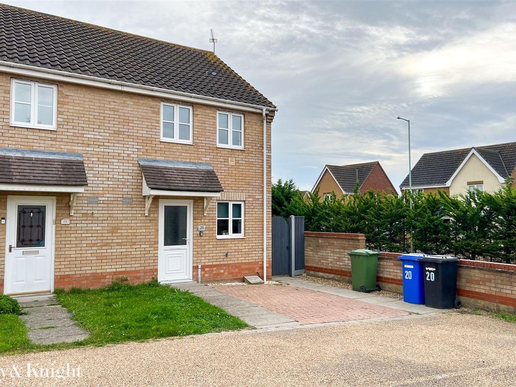 2 bed semidetached house for sale in Diprose Drive, Lowestoft NR32, £