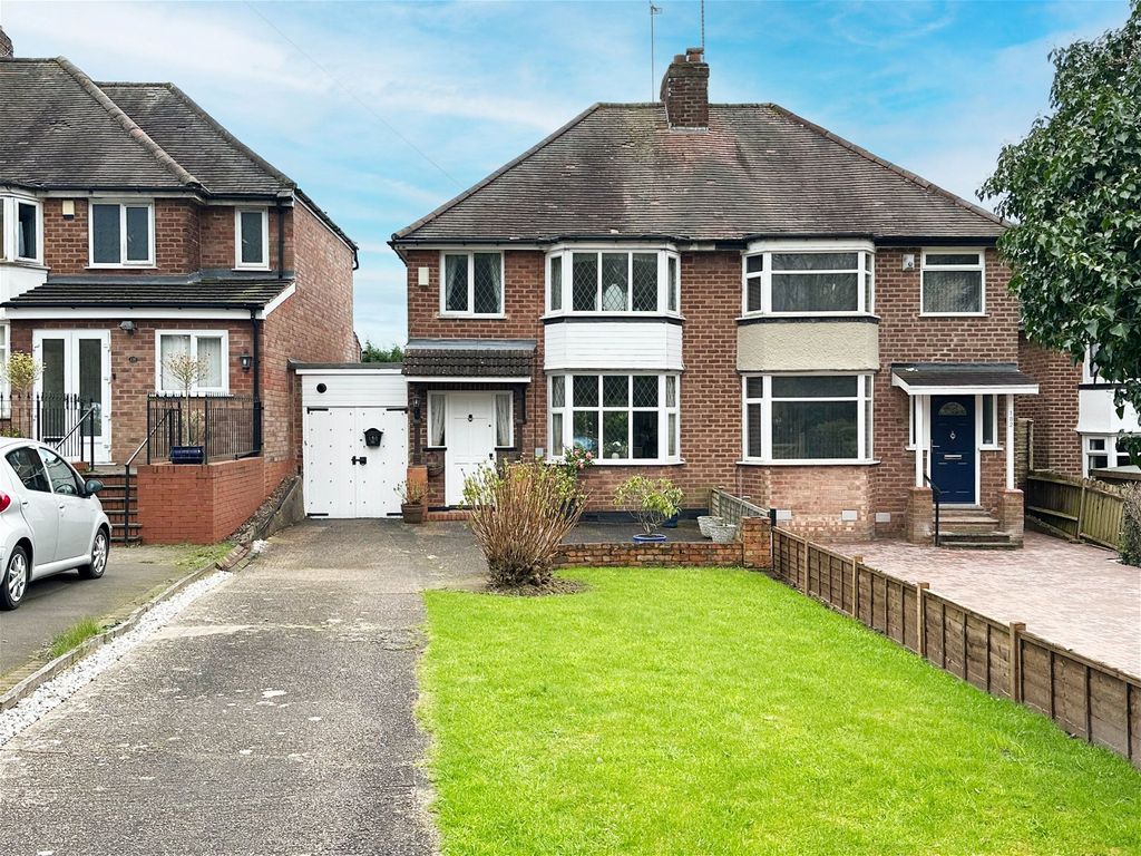3 bed semidetached house for sale in Broad Lane, Kings Heath B14, £285,000 Zoopla