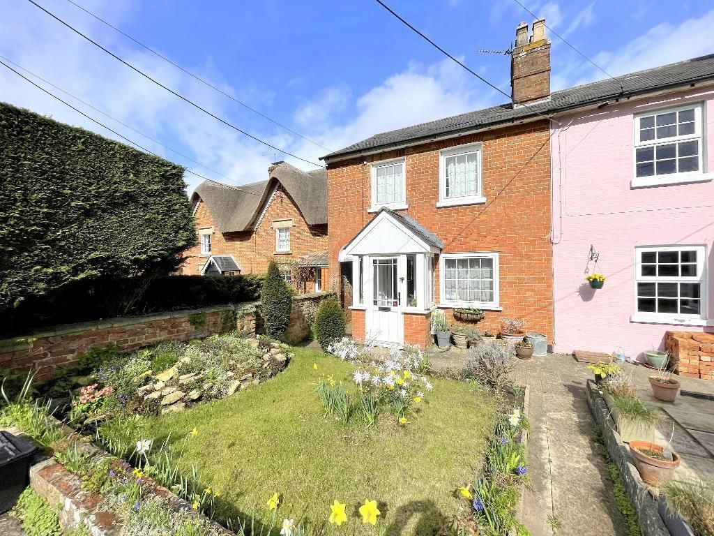 2 bed end terrace house for sale in High Street, Rowde, Devizes