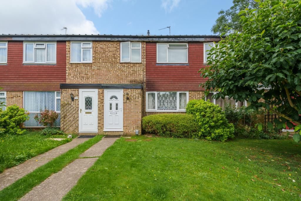 3 bed terraced house for sale in Maidenhead, Berkshire SL6, £425,000