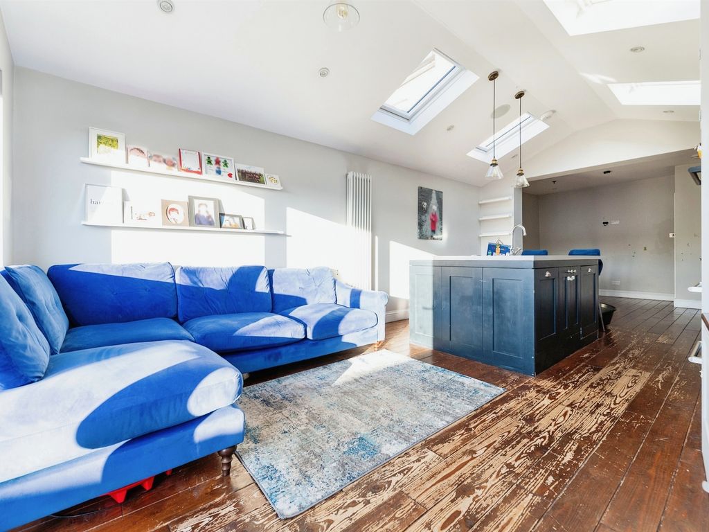 3 bed terraced house for sale in Molewood Road, Hertford SG14, £600,000