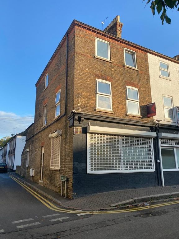 1 bed flat to rent in High Street, St. Mary Cray, Orpington BR5, £925