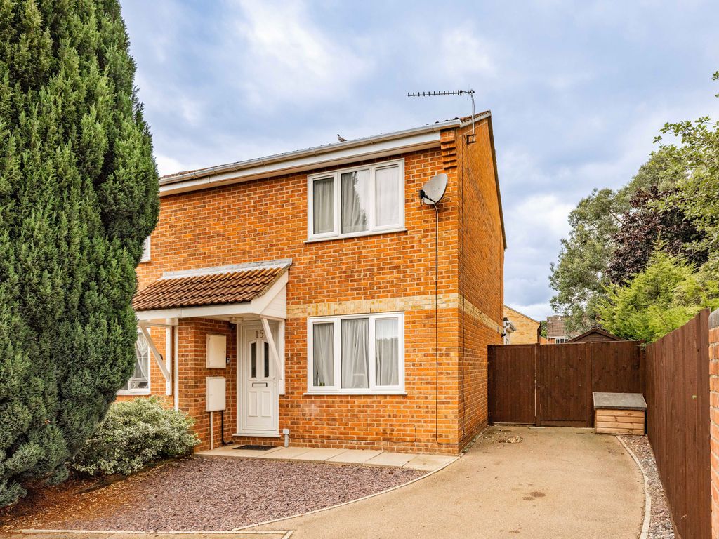 2 bed semidetached house for sale in Snowberry Close, Taverham