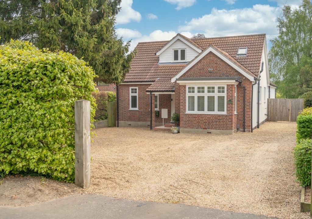 4 bed property for sale in Thunder Lane, Thorpe St. Andrew, Norwich NR7 Zoopla