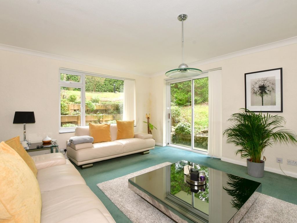 2 bed flat to rent in Beech Avenue, Sanderstead, South Croydon CR2 Zoopla