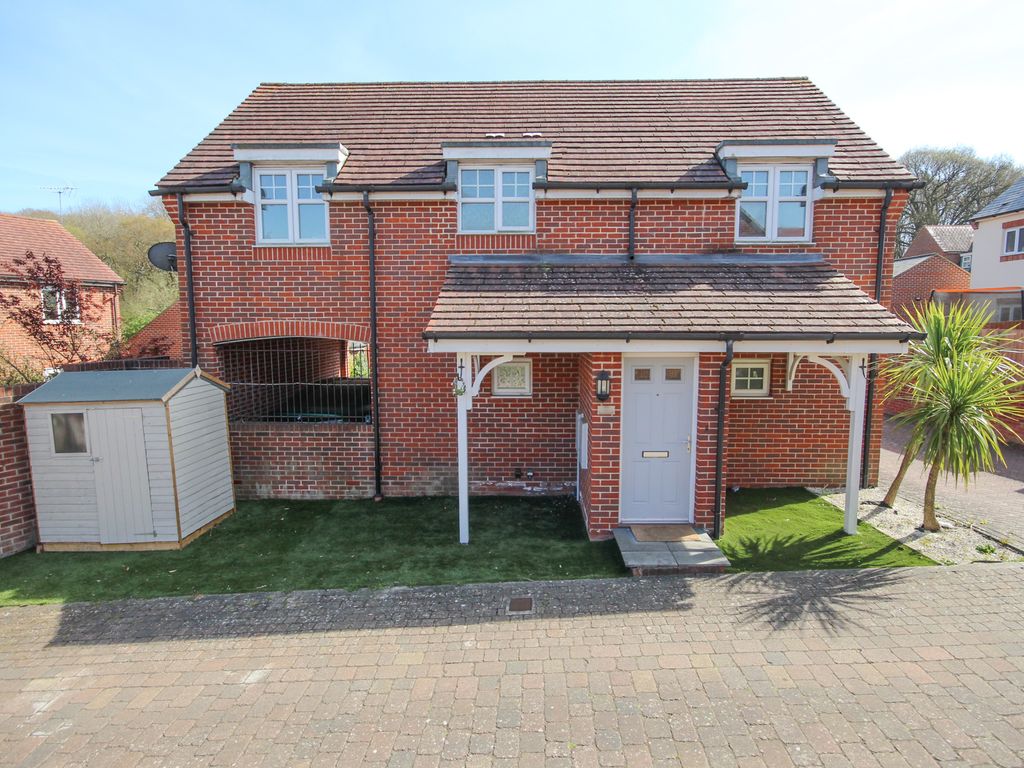 2 bed flat to rent in Guinea Walk, Bracknell RG12 Zoopla