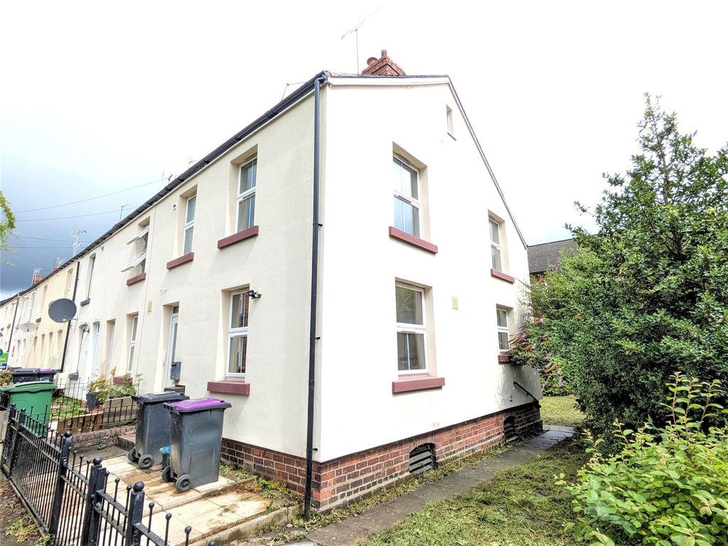 2 bed end terrace house for sale in Orchard Street, Oswestry
