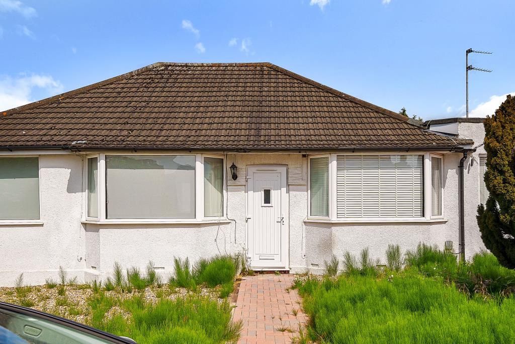 4 bed detached bungalow for sale in Carpenders Park, Watford WD19 Zoopla