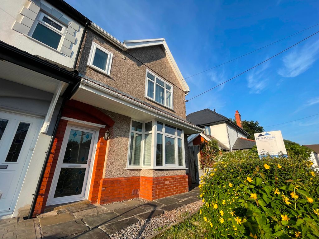 3 bed semidetached house for sale in Grove Road, Clydach, Swansea SA6