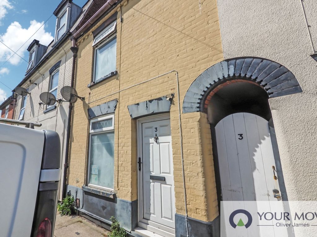 Silkmill Road, Great Yarmouth, Norfolk NR30  