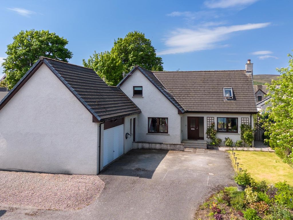4 bed detached house for sale in Conglass Lane, Tomintoul
